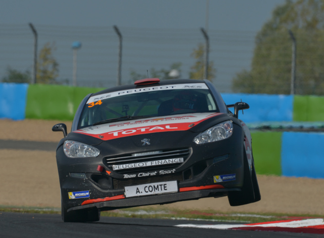 Aurélien Comte à l'attaque de la chicane (Photo Antoine Camblor)