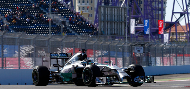 Le titre pour Mercedes © MercedesGP Le titre pour Mercedes © MercedesGP