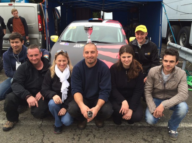 Un team uni autour d'une même passion Un team uni autour d'une même passion