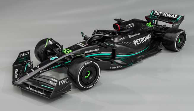 Une W14 qui retrouve une livrée noire © AMG Mercedes F1 Une W14 qui retrouve une livrée noire © AMG Mercedes F1