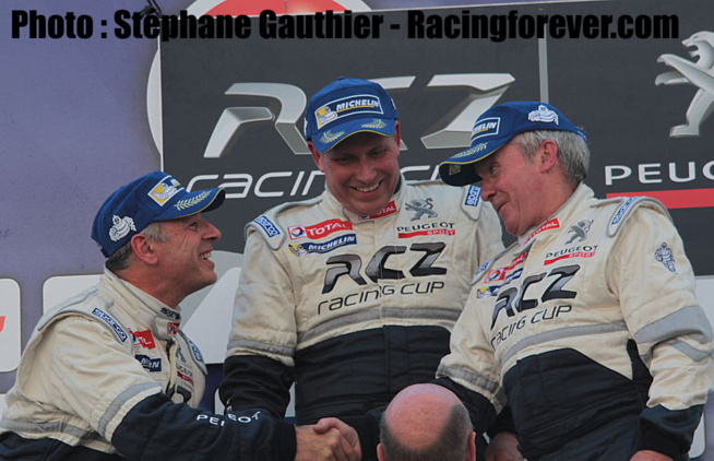 Le podium en Gentlemen porte bien son nom Le podium en Gentlemen porte bien son nom