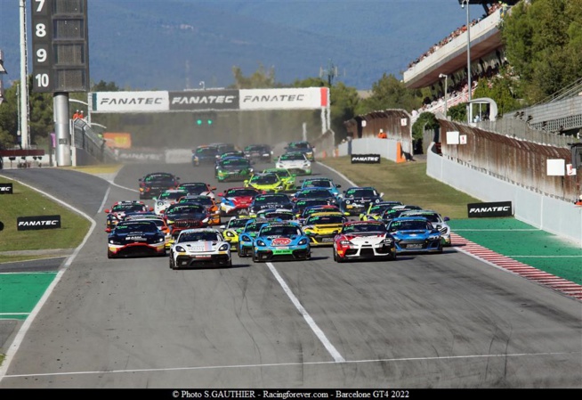 Le championnat GT4 est de haut niveau en Europe