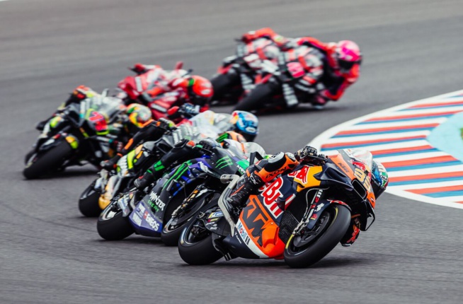 Brad Binder impose sa KTM (Rob Gray Polarity photo) Brad Binder impose sa KTM (Rob Gray Polarity photo)