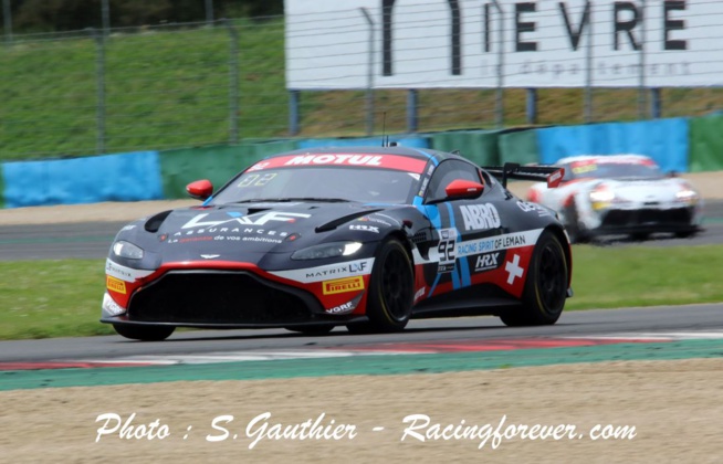 Aston Martin à l'honneur Aston Martin à l'honneur