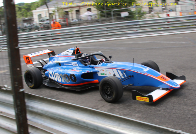 Garrett Berry vainqueur de la course 2 Garrett Berry vainqueur de la course 2