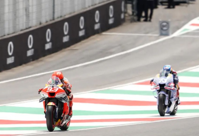 Pas de Marquez à l'arrivée (Photo Honda Racing) Pas de Marquez à l'arrivée (Photo Honda Racing)