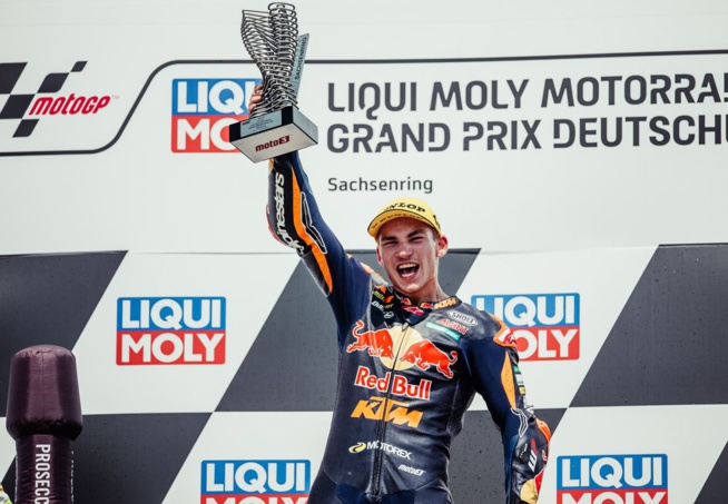 Deniz Oncü connait enfin la consécration (Rob Gray Polarity photo) Deniz Oncü connait enfin la consécration (Rob Gray Polarity photo)