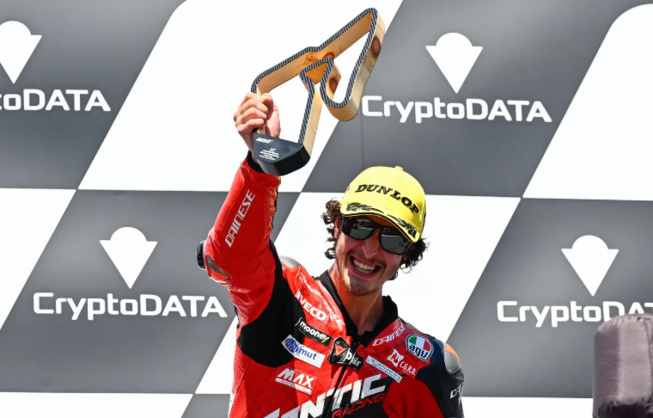 Vietti retrouve la première marche du podium © www.motogp.com Vietti retrouve la première marche du podium © www.motogp.com