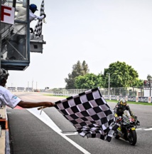 Bezzecchi à l'arrivée Bezzecchi à l'arrivée