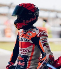 Dans les coulisses, ca s'agite Dans les coulisses, ca s'agite