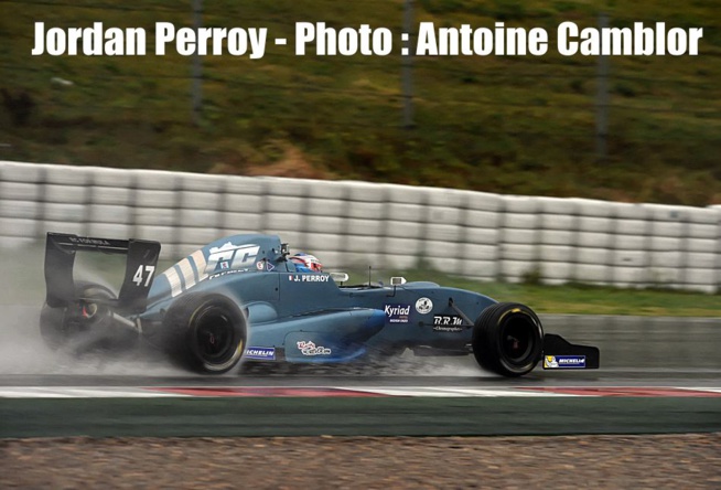 Les conditions météo ont perturbé les qualifications Les conditions météo ont perturbé les qualifications