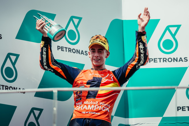 Acosta champion 2023 (Rob Gray Polarity Photo) Acosta champion 2023 (Rob Gray Polarity Photo)