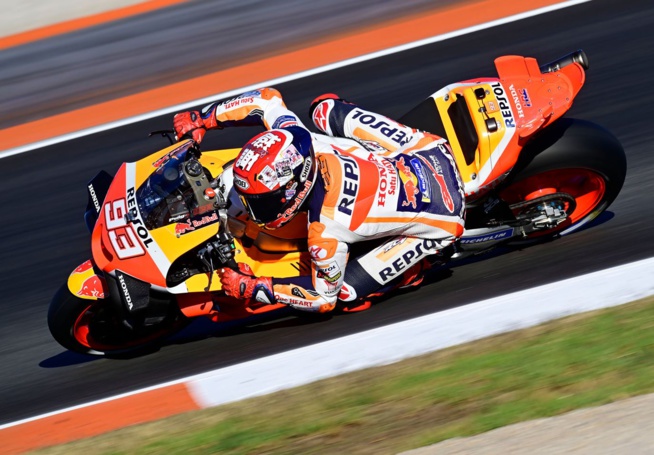 Marc Marquez à l'attaque quoiqu'il en coûte (Gold & Goose Red bull content) Marc Marquez à l'attaque quoiqu'il en coûte (Gold & Goose Red bull content)