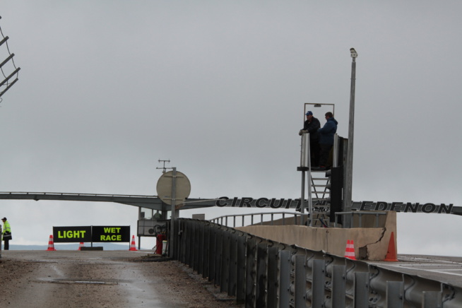 La météo n'était pas clémente à Ledenon (Photo S.Gauthier - Racing Forever)