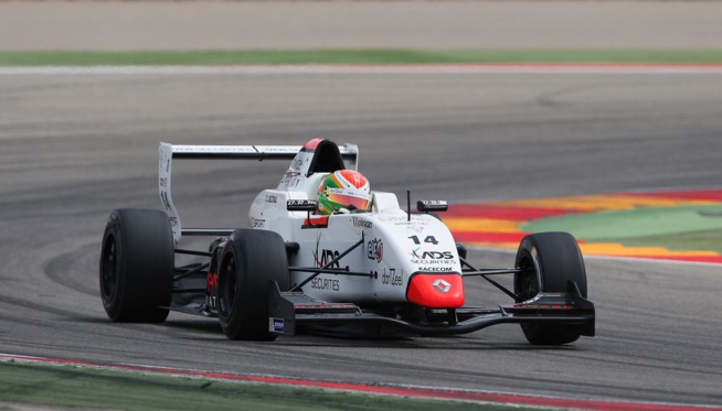 2 victoires pour Louis Deletraz (Renault Sport) 2 victoires pour Louis Deletraz (Renault Sport)