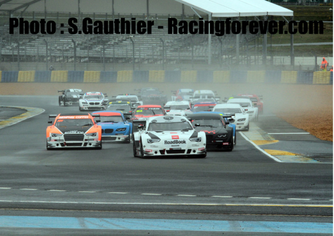 Les places sont chères en tête du Supertourisme Les places sont chères en tête du Supertourisme