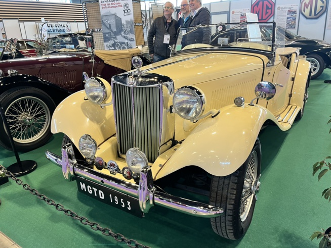MG à l'honneur pour ses 100 ans.© O. Jennequin – www.racingforever.com MG à l'honneur pour ses 100 ans.© O. Jennequin – www.racingforever.com