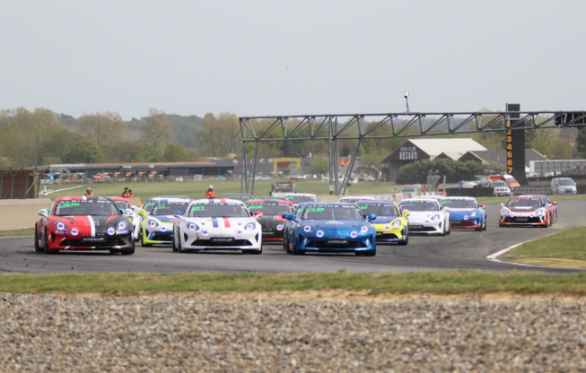 C'est reparti pour une saison (Photo S.Gauthier - Racingforever.com) C'est reparti pour une saison (Photo S.Gauthier - Racingforever.com)