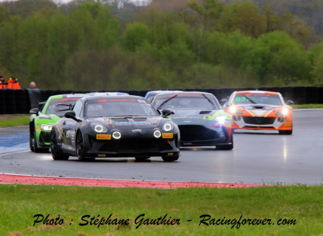 Des conditions pas facile en course 1 Des conditions pas facile en course 1