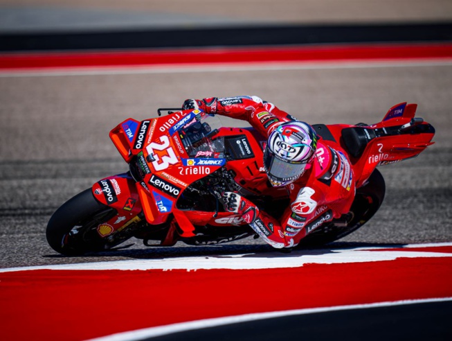 Discret, "Bastia" engrange (Photo Ducati) Discret, "Bastia" engrange (Photo Ducati)