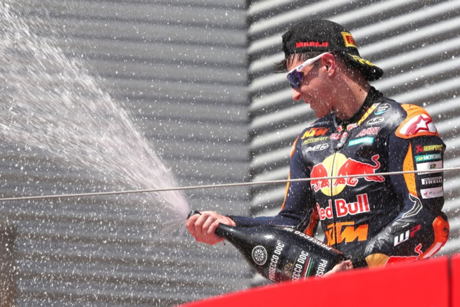 Malgré un mauvais départ, Rueda accroche la 3e place (Gold & Goose / Red Bull Content Pool) Malgré un mauvais départ, Rueda accroche la 3e place (Gold & Goose / Red Bull Content Pool)