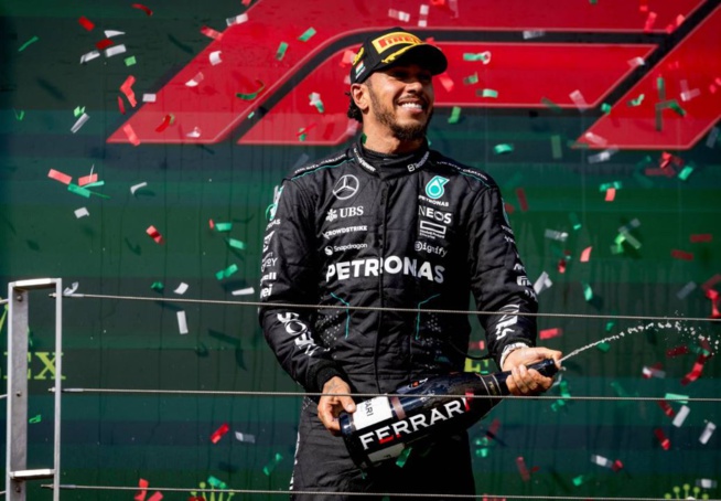 200e podiums pour Hamilton (Photo Mercedes) 200e podiums pour Hamilton (Photo Mercedes)