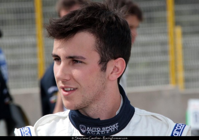 Moineault leader du championnat Moineault leader du championnat