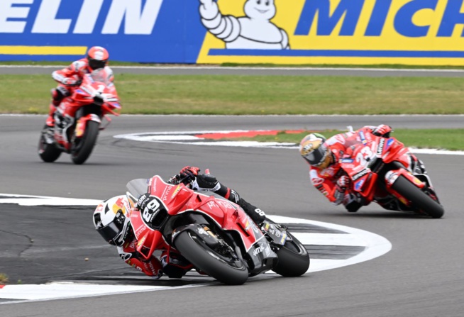 Jorge Martin de nouveau leader du championnat (Photo Gold & Goose) Jorge Martin de nouveau leader du championnat (Photo Gold & Goose)