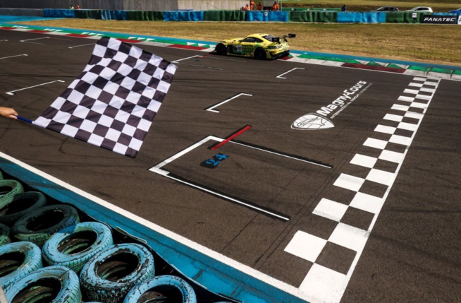 Un final serré à Magny-Cours (Photo SRO) Un final serré à Magny-Cours (Photo SRO)