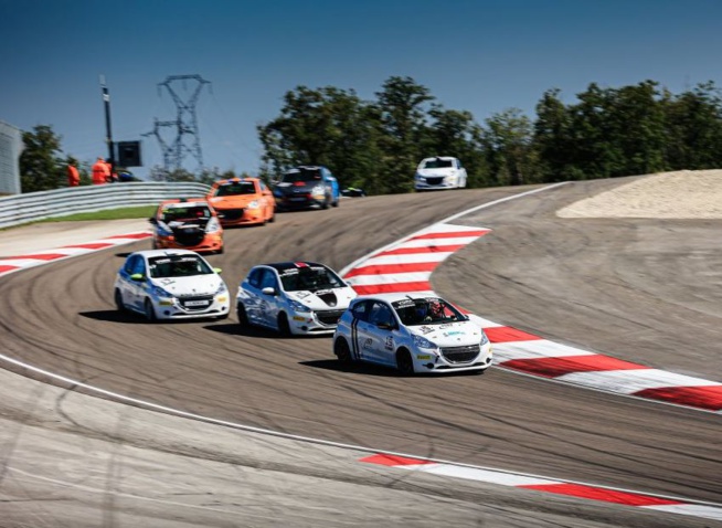 Photo P.Hecq SRO Photo P.Hecq SRO