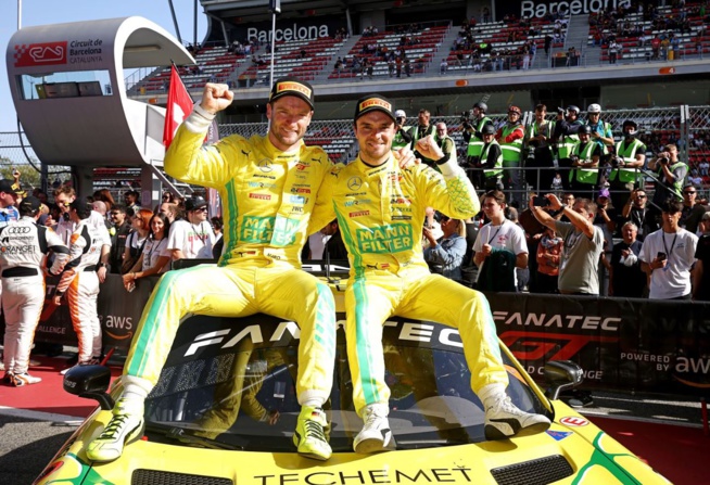 Les champions (Photo SRO) Les champions (Photo SRO)