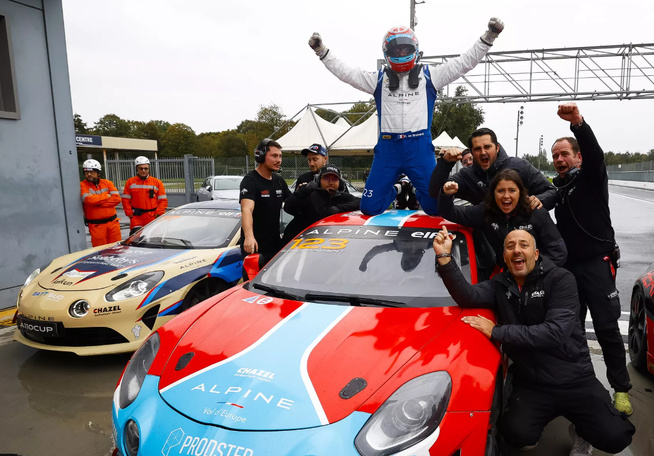 De Brabant le champion Gentlemen de l'Alpine (Photo DPPI) De Brabant le champion Gentlemen de l'Alpine (Photo DPPI)