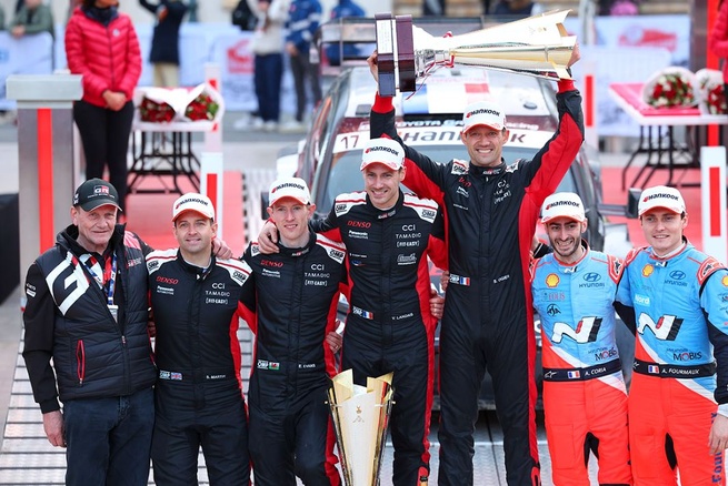 Le premier podium de l'année WRC (Photo Toyota) Le premier podium de l'année WRC (Photo Toyota)