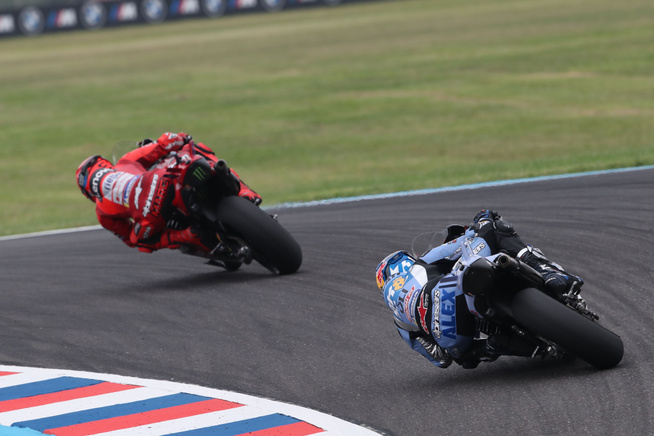 Marc et Alex dominent les débats (Gold&Goose Red Bull content pool) Marc et Alex dominent les débats (Gold&Goose Red Bull content pool)