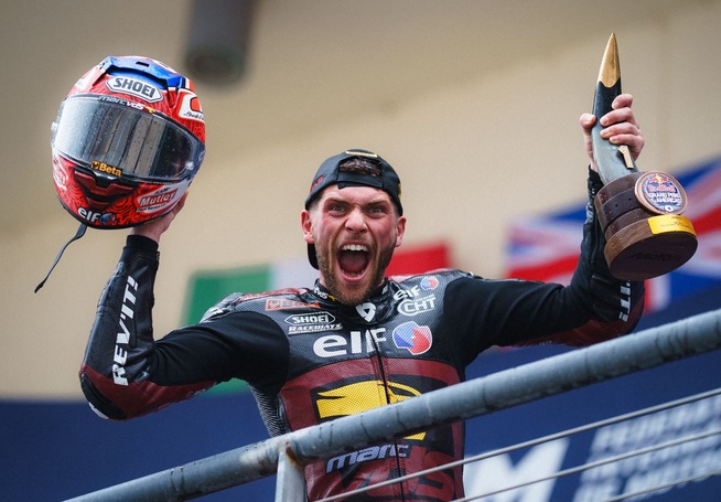 Jake Dixon ultra performant à Austin Jake Dixon ultra performant à Austin