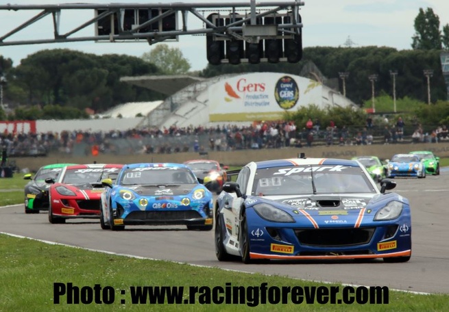 2e confrontation cette fois sur piste sèche 2e confrontation cette fois sur piste sèche