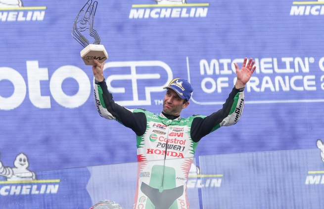 Un grand moment d'émotion (Gold&Goose RedBull content Pool) Un grand moment d'émotion (Gold&Goose RedBull content Pool)