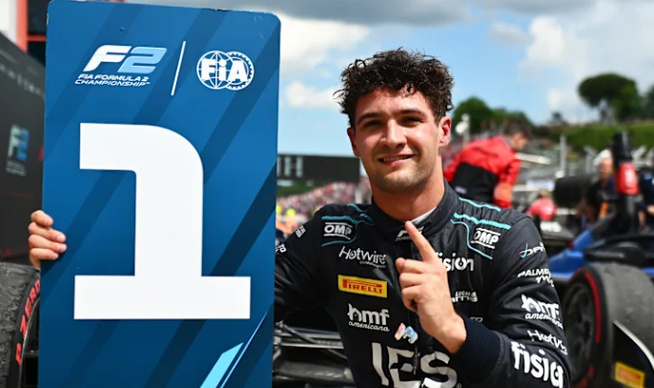 Crawford domine la course © FIA F2