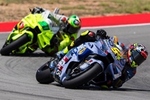 Duel pour une bonne place entre Aldeguer et Morbidelli Duel pour une bonne place entre Aldeguer et Morbidelli