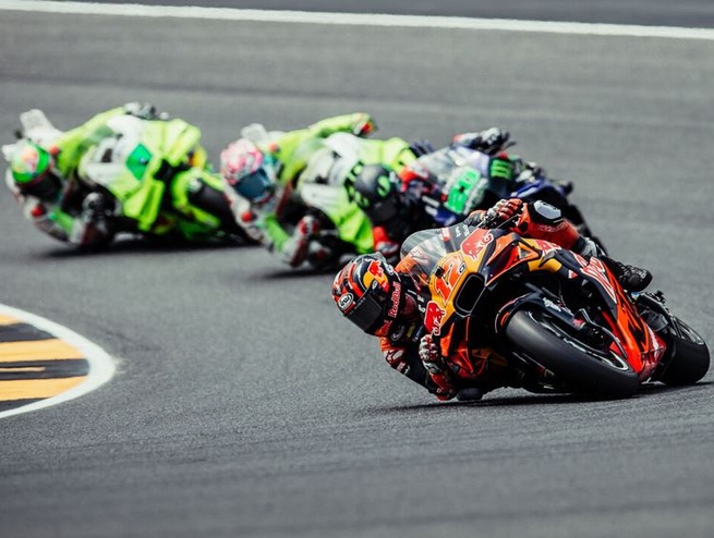 Vinales passe à côté d'un résultat (Rob Gray Polarity Photo) Vinales passe à côté d'un résultat (Rob Gray Polarity Photo)