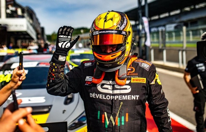 Giovanni Scamardi cartonne à domicile (Photo Twenty One Creation) Giovanni Scamardi cartonne à domicile (Photo Twenty One Creation)