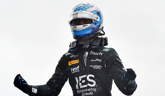Crawford vainqueur © FIA F2 Crawford vainqueur © FIA F2