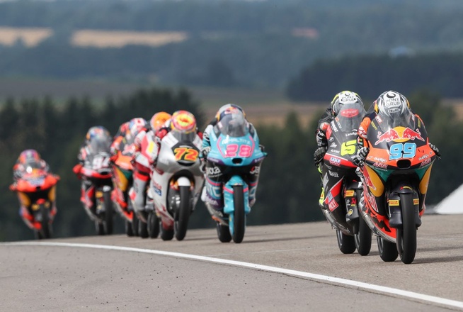 Malgré sa domination au général, Rueda a de la concurrence (R.Gray Polarity photo) Malgré sa domination au général, Rueda a de la concurrence (R.Gray Polarity photo)