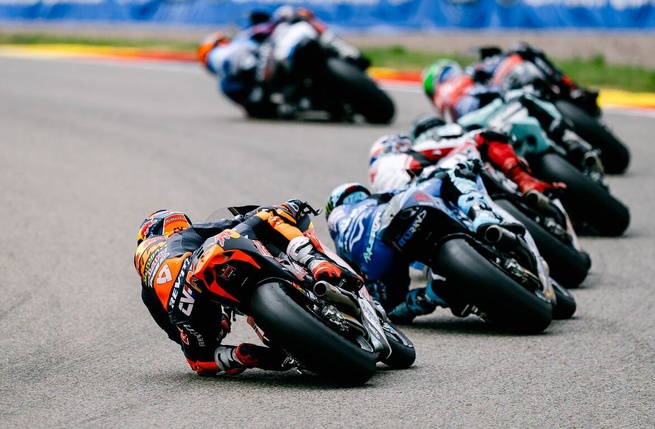 (Rob Gray Polarity Photo) (Rob Gray Polarity Photo)