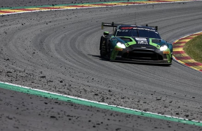 Walkenhorst Motorsport gagne la Silver Cup (Photo SRO/JEP) Walkenhorst Motorsport gagne la Silver Cup (Photo SRO/JEP)