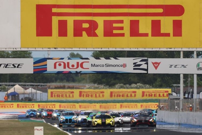 GT4 European Series 2025 : Misano, course 1