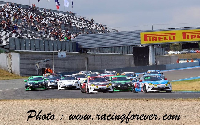 Encore une belle étape pour l'Alpine Elf Cup