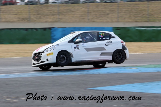 En TCA Light, Eyoum saute sur l'occasion d'une victoire dimanche En TCA Light, Eyoum saute sur l'occasion d'une victoire dimanche