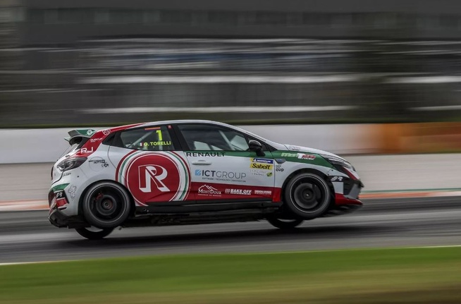 Olé ! (Photo Renault SAS/DPPI) Olé ! (Photo Renault SAS/DPPI)