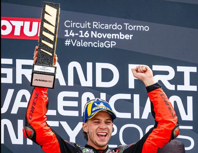 Nouvelle victoire pour Bezzecchi et Aprilia